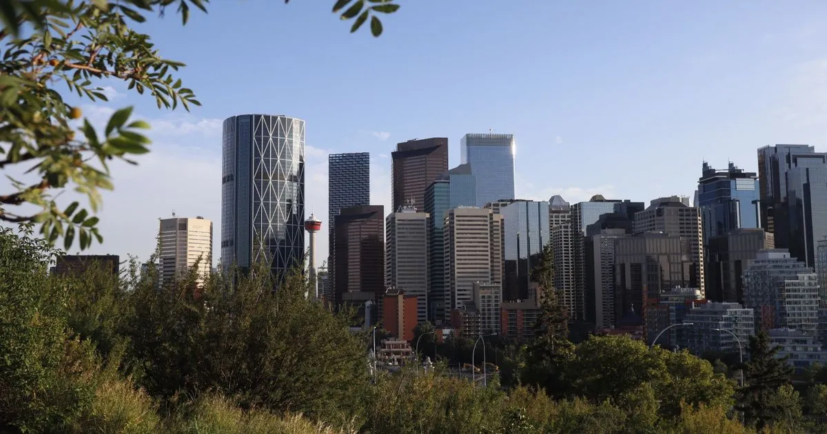 Car loans Alberta: Calgary downtown skyline on a clear day