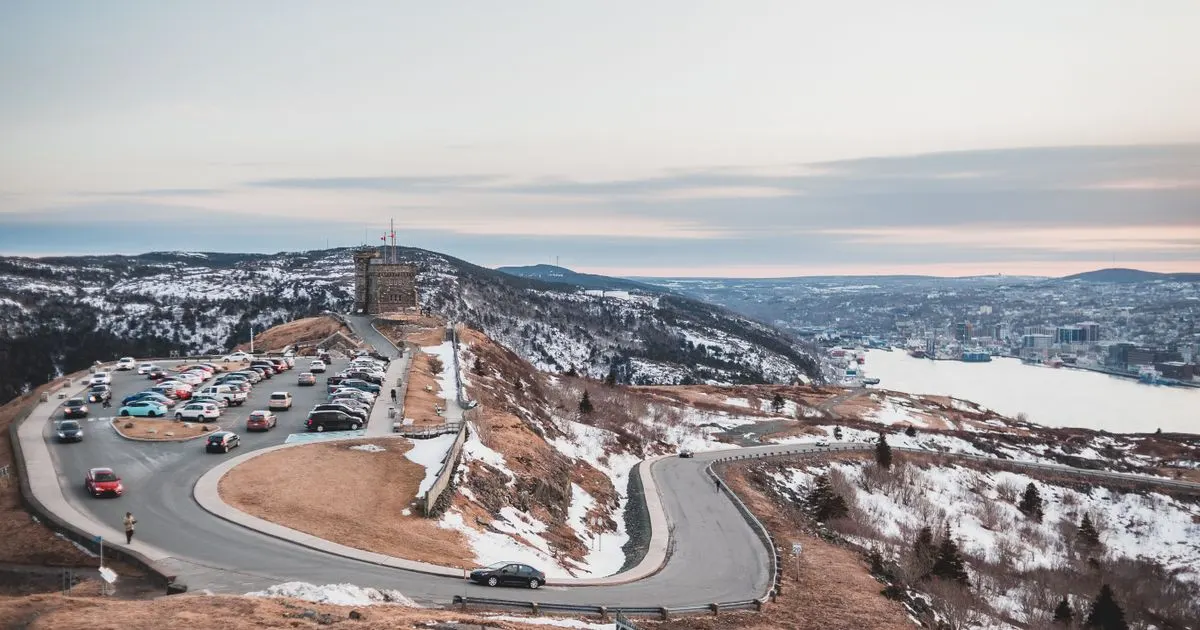 Car loans Newfoundland: cars on the Signal Hill road above St. Johns in winter