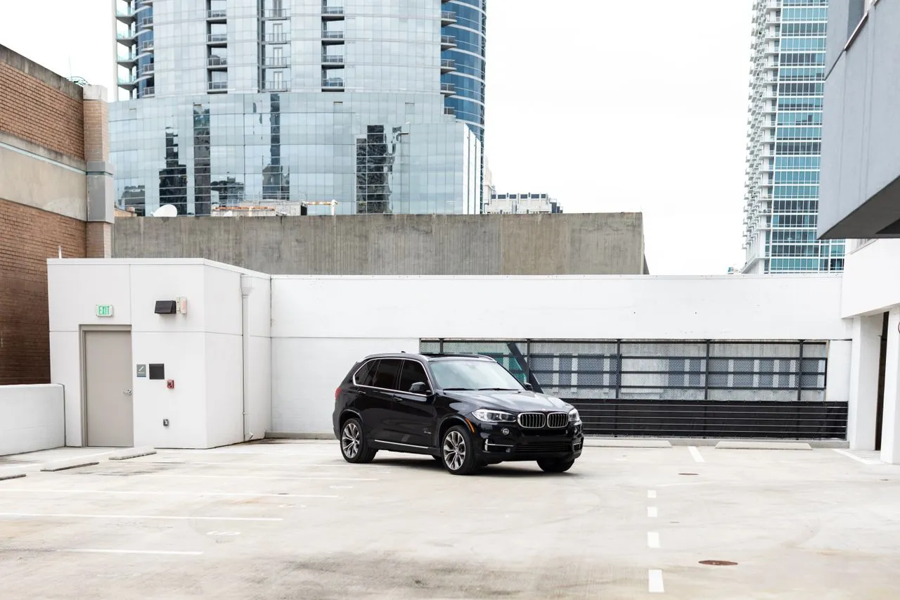 SUV parked downtown after a car loan pre-approval